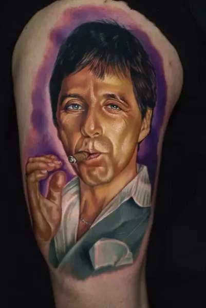 Retrato realista a color de Tony Montana (Scarface)