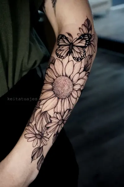 Tatuaje fine line realizado en Studio X Project